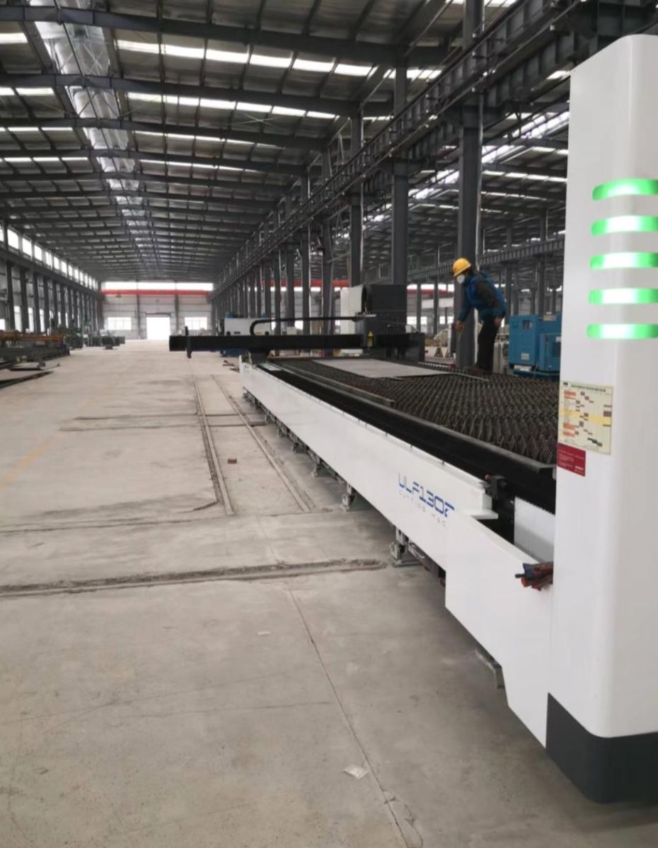 12 kW laser cutting machine